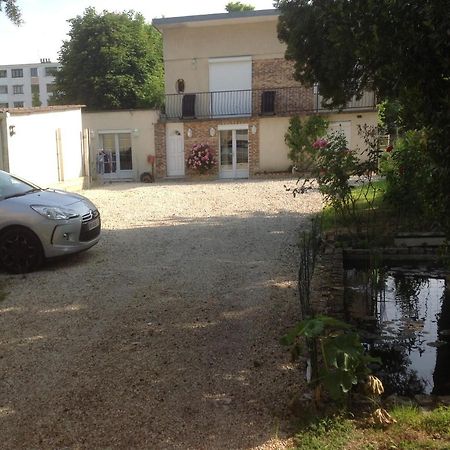 Studio Fond De Jardin Palaiseau Exterior foto