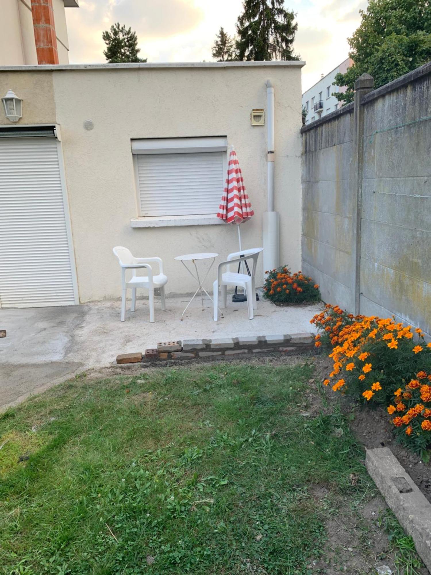 Studio Fond De Jardin Palaiseau Exterior foto